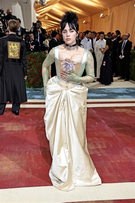 billie eilish clevage|Met Gala 2022: Billie Eilish shows off cleavage in silk corset gown